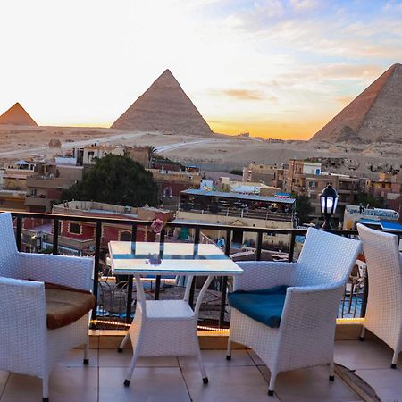 Golden Pyramids Inn Kafret el-Gabal Екстериор снимка