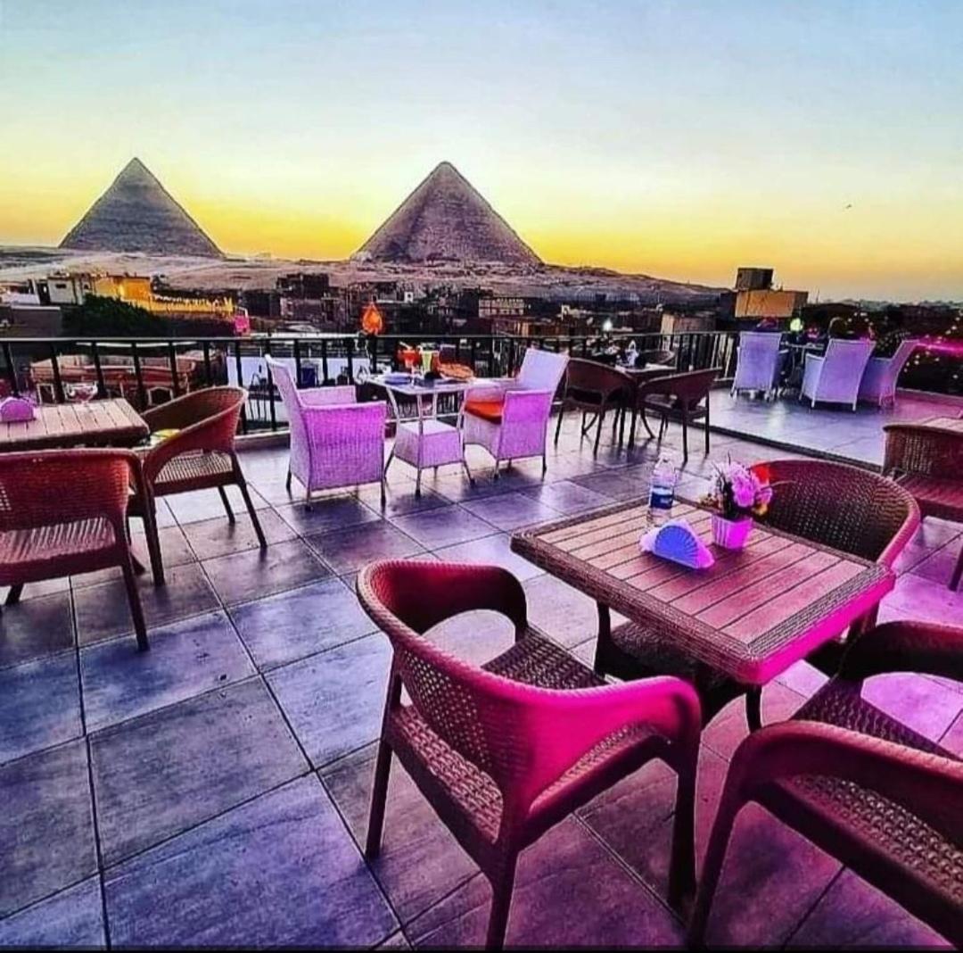 Golden Pyramids Inn Kafret el-Gabal Екстериор снимка