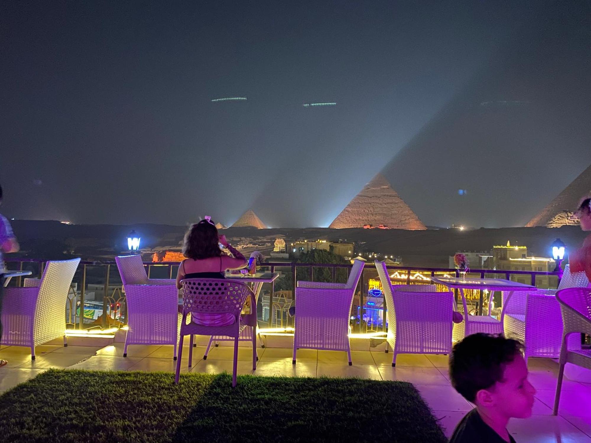 Golden Pyramids Inn Kafret el-Gabal Екстериор снимка