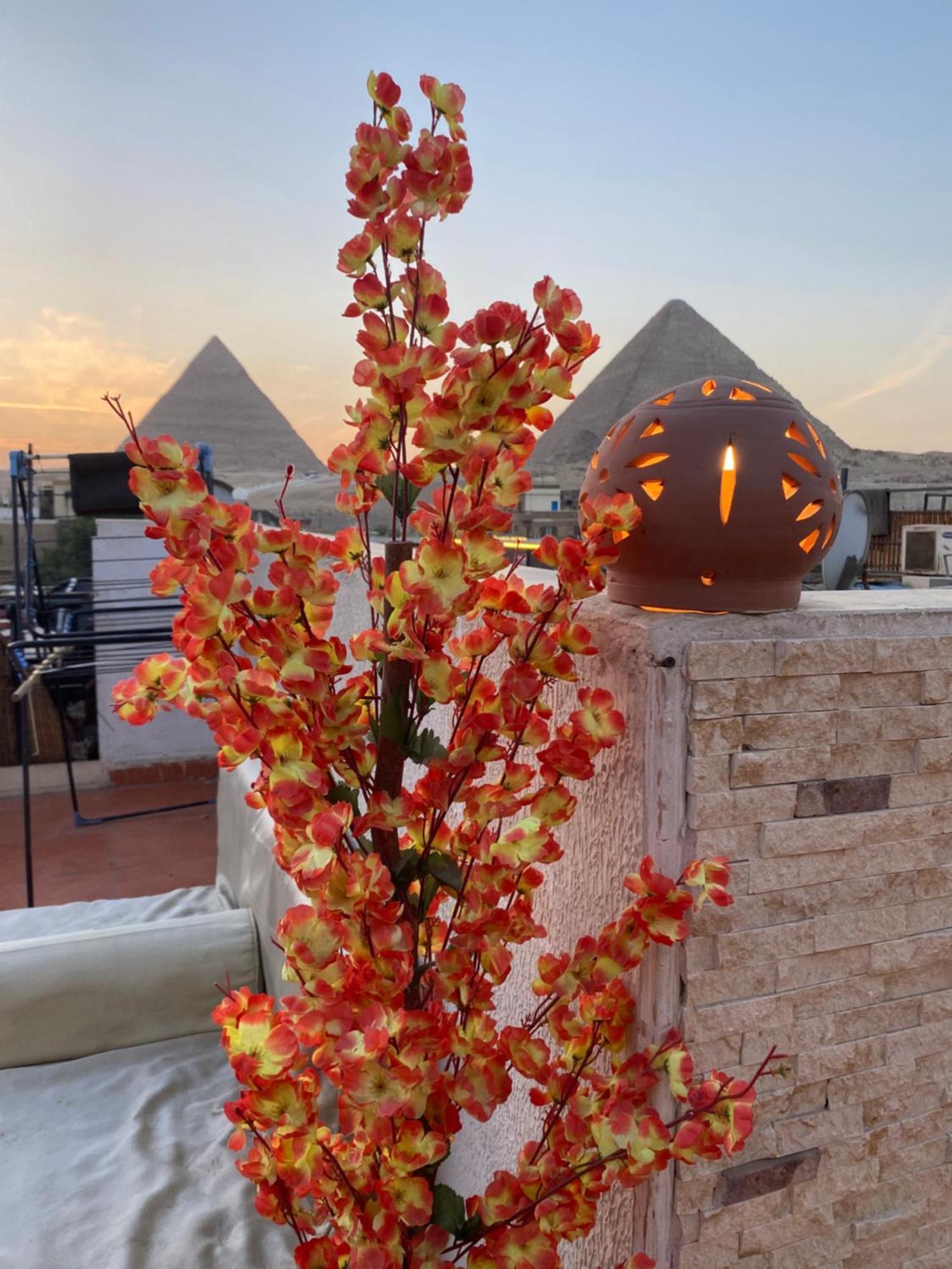Golden Pyramids Inn Kafret el-Gabal Екстериор снимка