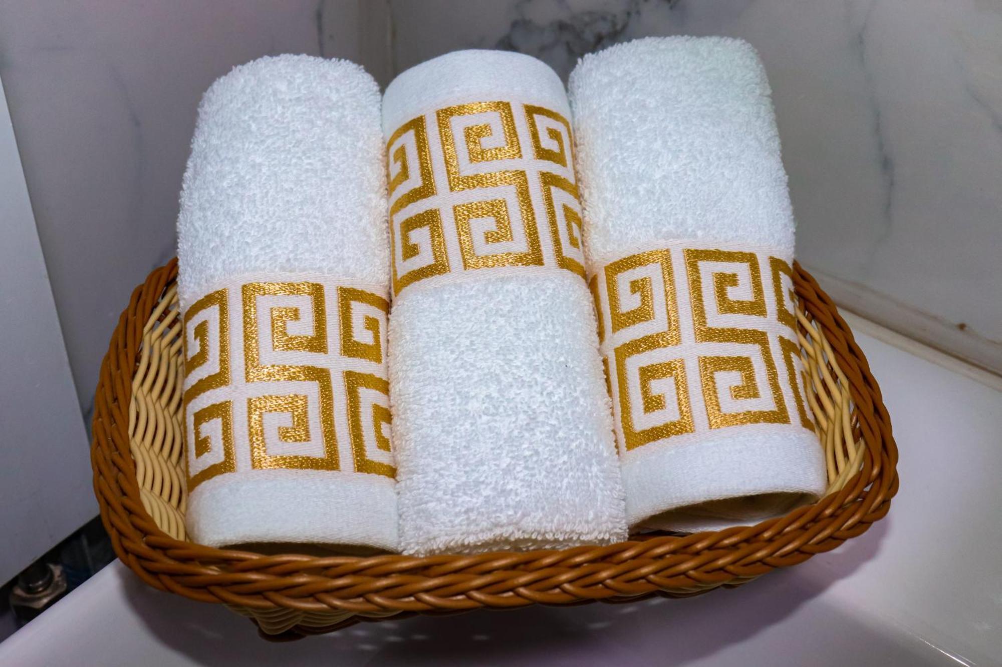 Golden Pyramids Inn Kafret el-Gabal Екстериор снимка